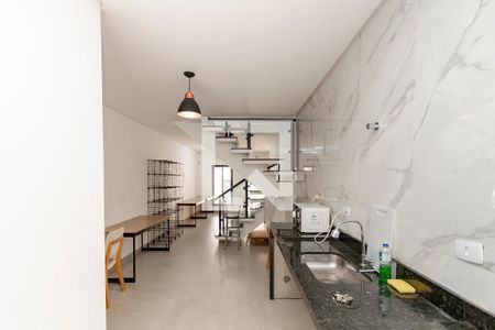 Cozinha de casa à venda com 3 quartos, 100m² em Jardim Aeroporto, São Paulo