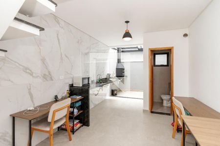 Cozinha de casa à venda com 3 quartos, 100m² em Jardim Aeroporto, São Paulo