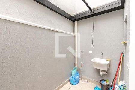 Lavanderia de casa à venda com 3 quartos, 100m² em Jardim Aeroporto, São Paulo