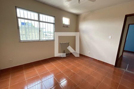 Quarto de casa para alugar com 2 quartos, 100m² em Parque Veneza, Duque de Caxias