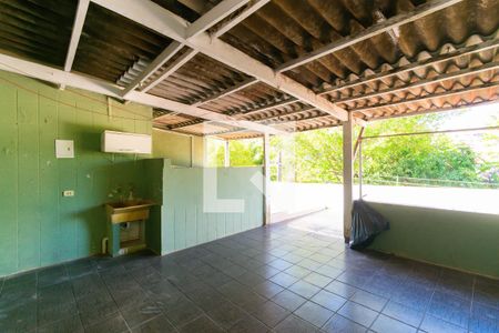 Casa para alugar com 100m², 1 quarto e 1 vagaÁrea de Serviço