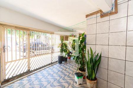 Casa para alugar com 100m², 1 quarto e 1 vagaEntrada