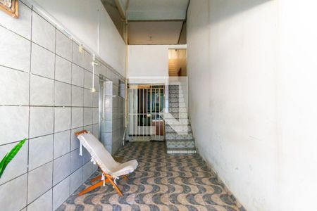 Casa para alugar com 100m², 1 quarto e 1 vagaEntrada