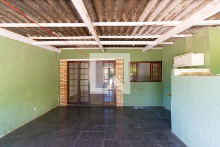 Casa para alugar com 100m², 1 quarto e 1 vagaÁrea de Serviço / Quintal