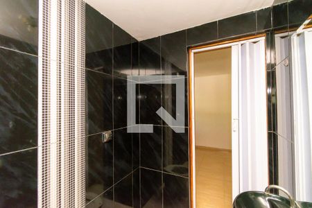 Banheiro da Suíte de casa à venda com 1 quarto, 100m² em Jardim Record, São Paulo