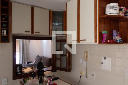 Apartamento à venda com 81m², 3 quartos e 1 vagaCOZINHA