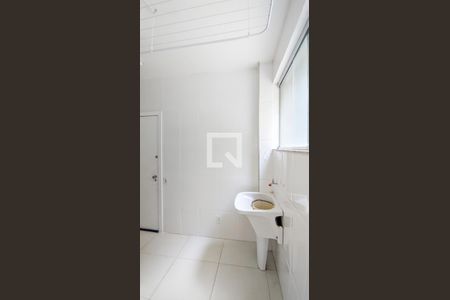 Apartamento à venda com 115m², 3 quartos e 1 vagaÁrea de Serviço