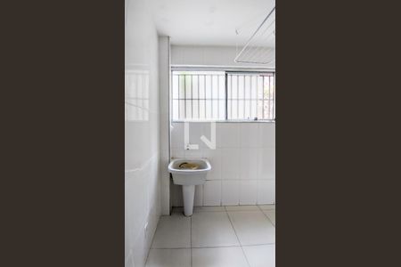 Apartamento à venda com 115m², 3 quartos e 1 vagaÁrea de Serviço