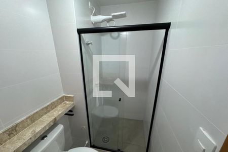 Apartamento para alugar com 58m², 2 quartos e 1 vaga Apartamento para alugar com 58m², 2 quartos e 1 vagaBanheiro da Suíte