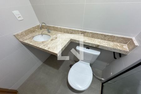 Apartamento para alugar com 58m², 2 quartos e 1 vaga Apartamento para alugar com 58m², 2 quartos e 1 vagaBanheiro da Suíte