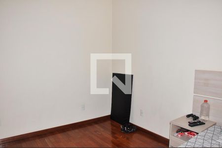 Casa à venda com 228m², 3 quartos e 5 vagasSuíte 3