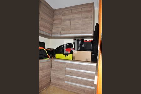 Casa à venda com 228m², 3 quartos e 5 vagasQuarto de Serviço