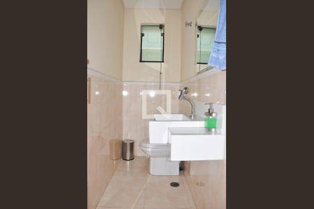 Casa à venda com 228m², 3 quartos e 5 vagasLavabo