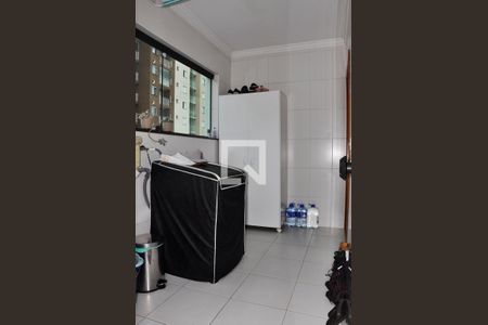 Casa à venda com 228m², 3 quartos e 5 vagas Área de Serviço