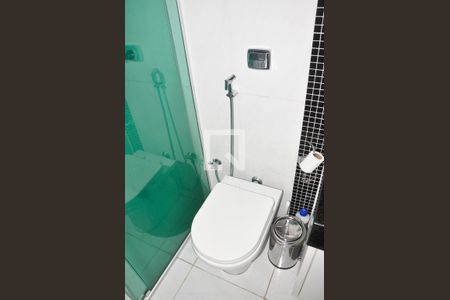 Casa à venda com 228m², 3 quartos e 5 vagasBanheiro da Suíte