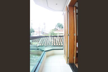 Casa à venda com 228m², 3 quartos e 5 vagasVaranda