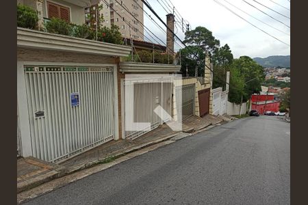 Casa à venda com 228m², 3 quartos e 5 vagasLocalização