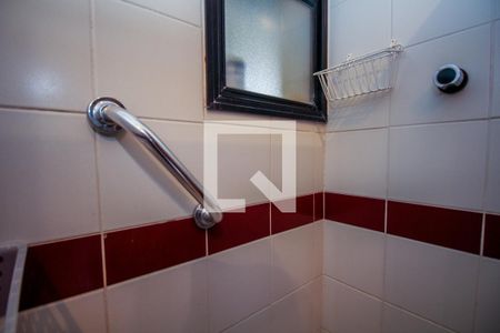 Apartamento à venda com 80m², 2 quartos e 2 vagasBanheiro social 