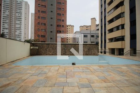 Apartamento à venda com 80m², 2 quartos e 2 vagasÁrea comum - Piscina