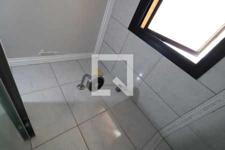 Apartamento à venda com 130m², 3 quartos e 2 vagasBanheiro da Suíte 2 - Chuveiro