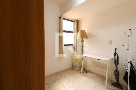 Apartamento à venda com 130m², 3 quartos e 2 vagasCloset da Suíte 1