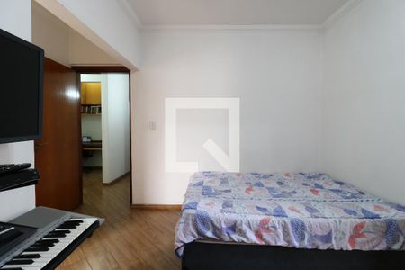 Apartamento à venda com 130m², 3 quartos e 2 vagasSuíte 1