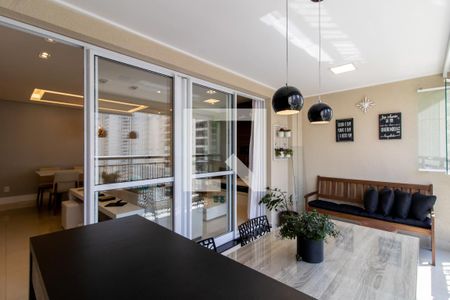 Apartamento à venda com 106m², 3 quartos e 2 vagas Apartamento à venda com 106m², 3 quartos e 2 vagasVaranda Gourmet