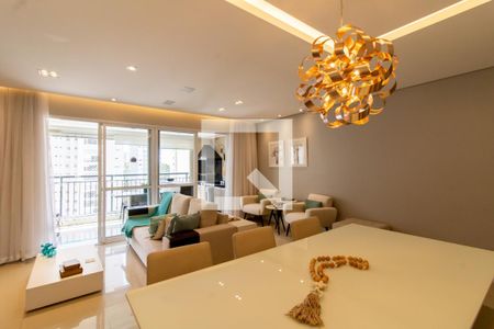 Apartamento à venda com 106m², 3 quartos e 2 vagas Apartamento à venda com 106m², 3 quartos e 2 vagasSala