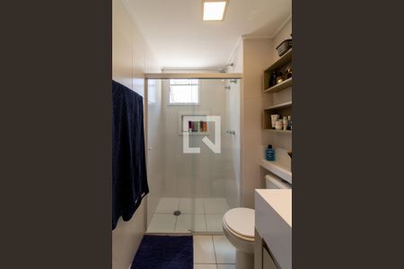 Apartamento à venda com 106m², 3 quartos e 2 vagas Apartamento à venda com 106m², 3 quartos e 2 vagasBanheiro da Suíte