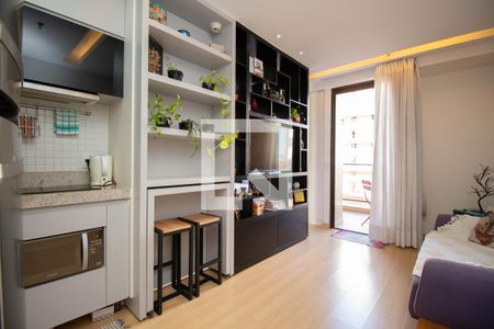 Sala de apartamento para alugar com 1 quarto, 32m² em Zona Industrial (guará), Brasília