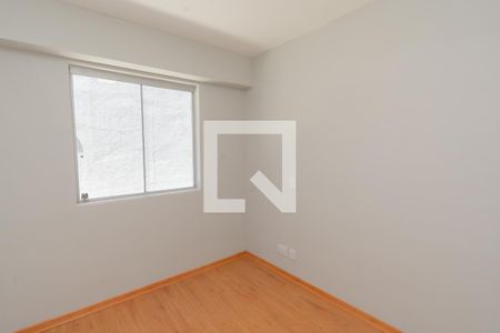 Quarto 1 de apartamento para alugar com 3 quartos, 180m² em Cabral, Contagem
