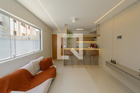 Sala de apartamento para alugar com 3 quartos, 180m² em Cabral, Contagem