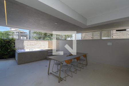 Apartamento para alugar com 180m², 3 quartos e 2 vagasÁrea Privativa