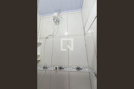 Casa para alugar com 100m², 2 quartos e 1 vaga Casa para alugar com 100m², 2 quartos e 1 vagaBanheiro Social