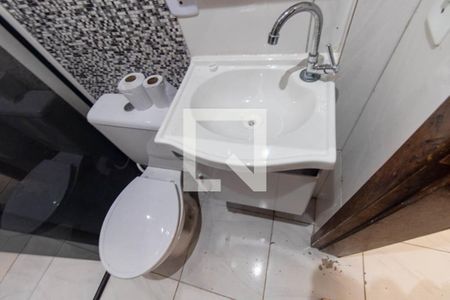 Casa para alugar com 80m², 2 quartos e sem vagaBanheiro Social