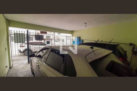 Casa à venda com 150m², 6 quartos e 2 vagas Casa à venda com 150m², 6 quartos e 2 vagasGaragem