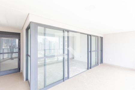 Varanda de apartamento à venda com 3 quartos, 134m² em Chácara Santo Antônio (zona Sul), São Paulo