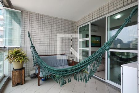 Varanda de apartamento à venda com 2 quartos, 70m² em Jacarepaguá, Rio de Janeiro
