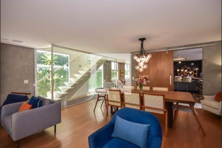 Sala de Jantar de casa à venda com 3 quartos, 338m² em Vila Sonia, São Paulo