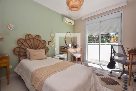 Casa à venda com 338m², 3 quartos e 5 vagasSuíte 2