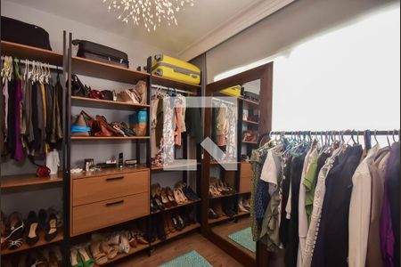 Casa à venda com 338m², 3 quartos e 5 vagasCloset do Corredor