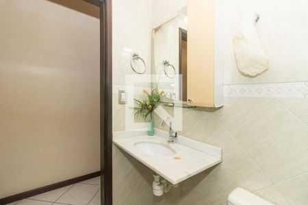 Casa à venda com 120m², 3 quartos e 2 vagas Casa à venda com 120m², 3 quartos e 2 vagasBanheiro