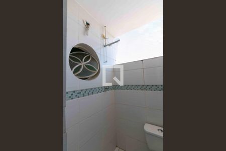 Casa para alugar com 108m², 4 quartos e 2 vagas Casa para alugar com 108m², 4 quartos e 2 vagasBanheiro Suite