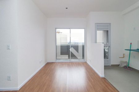 Sala de apartamento à venda com 2 quartos, 45m² em Jardim São Luís, São Paulo