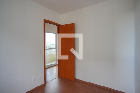 Quarto 2 de apartamento para alugar com 2 quartos, 45m² em Costa E Silva, Porto Alegre