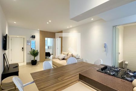 Sala de apartamento à venda com 2 quartos, 78m² em Leblon, Rio de Janeiro