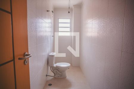 Casa à venda com 220m², 3 quartos e 2 vagasBanheiro 2