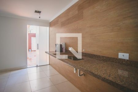 Casa à venda com 220m², 3 quartos e 2 vagasCozinha