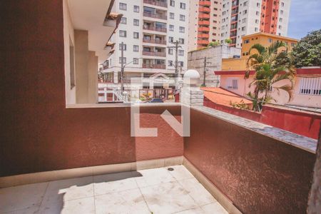 Casa à venda com 220m², 3 quartos e 2 vagasVaranda