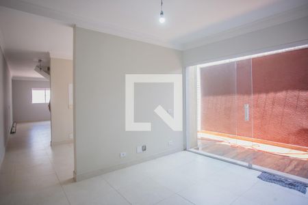Casa à venda com 220m², 3 quartos e 2 vagasCopa